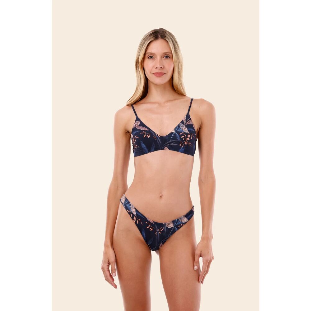 Malai Wild Folliage Elite Bottom NWT SIZE S